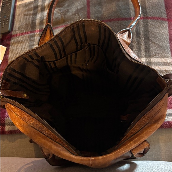 Frye Rich Tan Leather Tote Bag - Picture 5 of 7